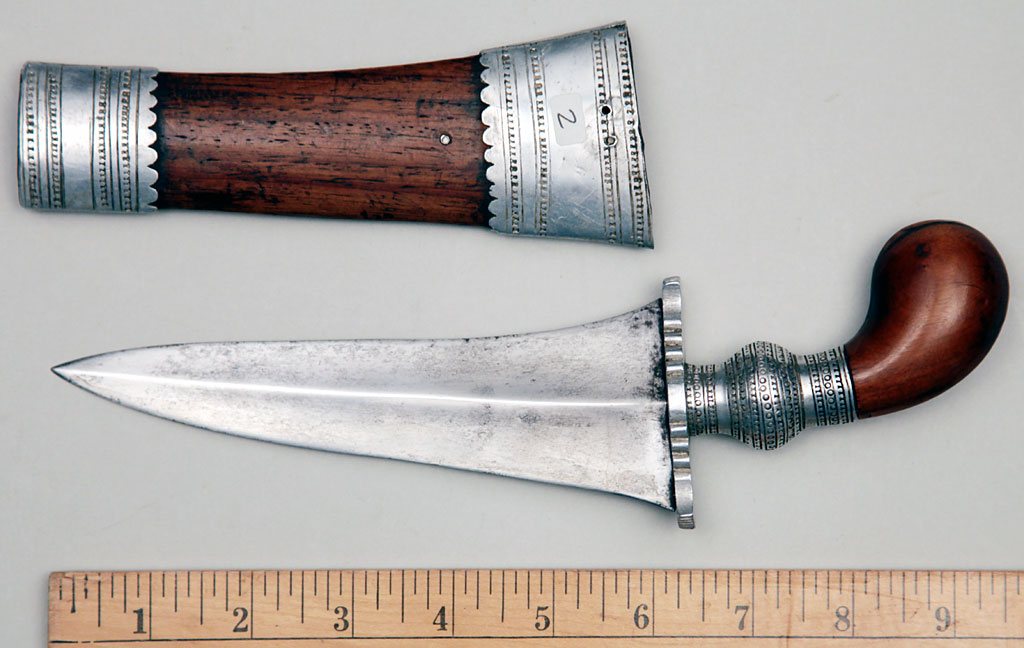 Philippine Moro Punal or Gunong Dagger