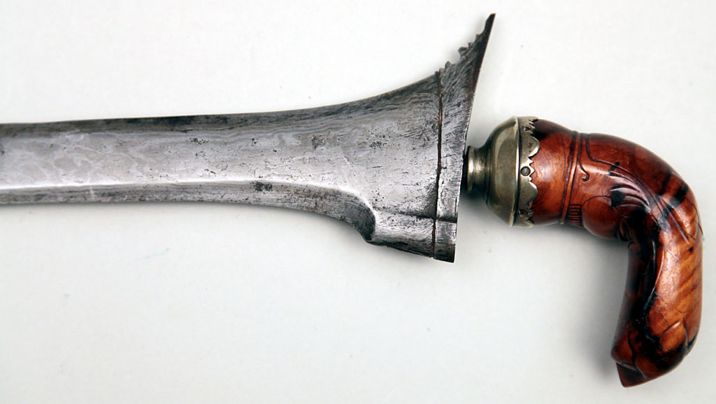 Bugis Style Keris with Layer Forged 'Singing' Blade