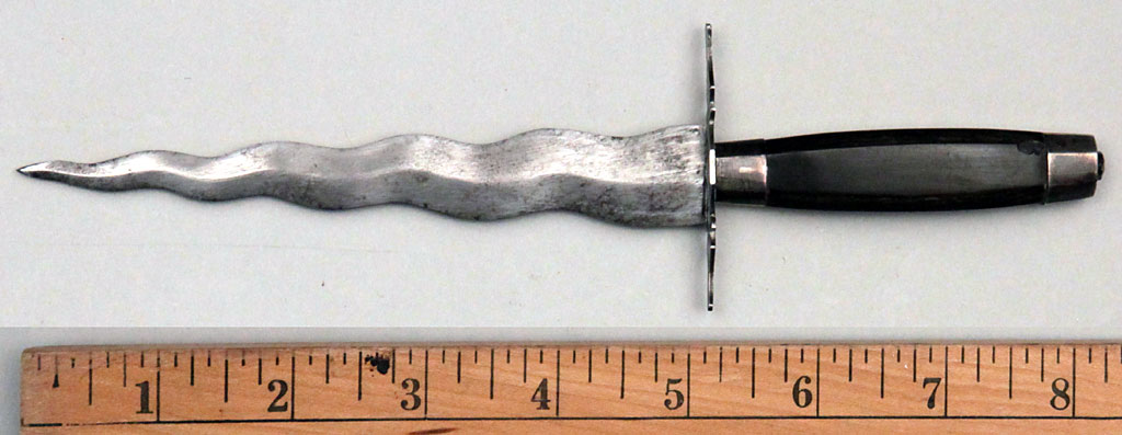 Philippine Islands Dagger with Wavy Blade